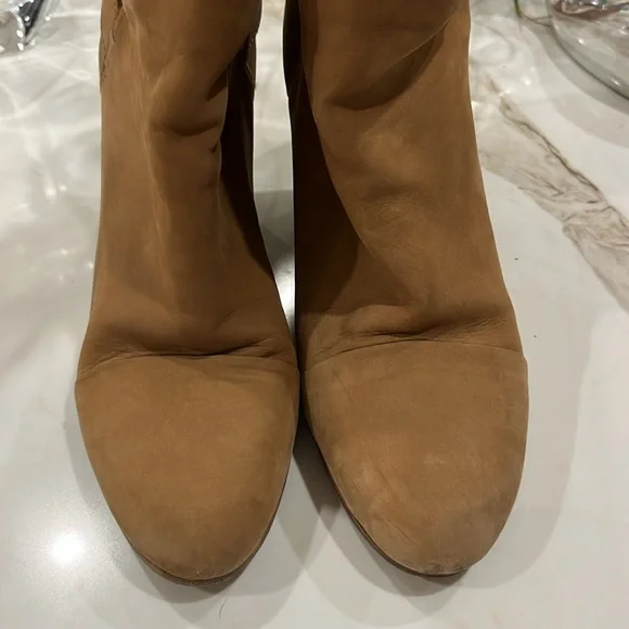 Rag & Bone Harrow ankle boot with 3.5” heel in tan buckskin leather - Picture 3 of 7